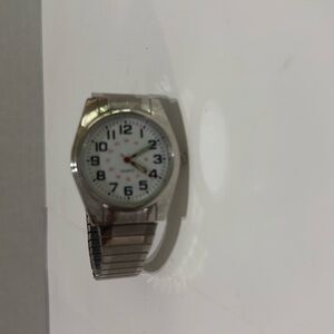 Men’s Quartz Watch!!